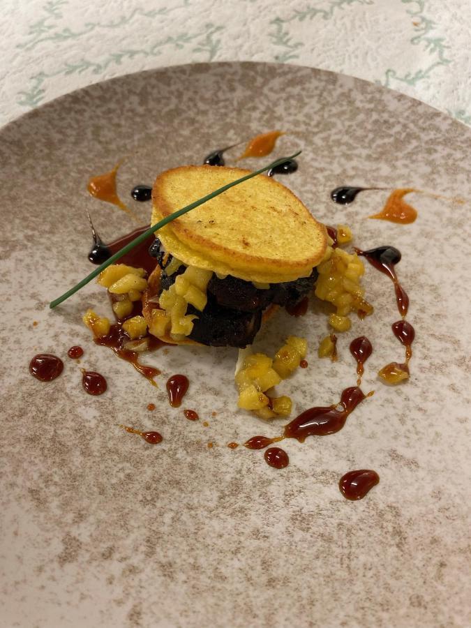 Logis Hotel Restaurant Le Mont Aigoual Meyrueis Eksteriør bilde