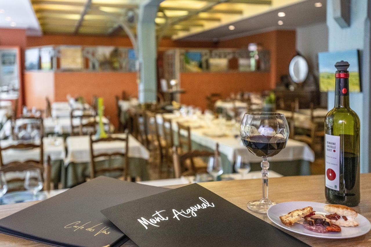 Logis Hotel Restaurant Le Mont Aigoual Meyrueis Eksteriør bilde