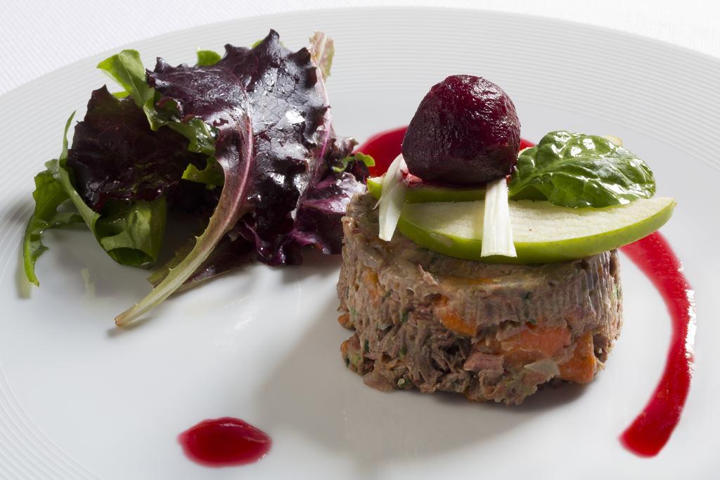 Logis Hotel Restaurant Le Mont Aigoual Meyrueis Eksteriør bilde