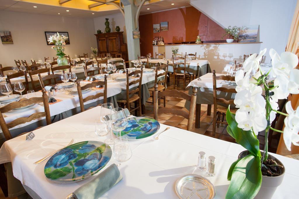 Logis Hotel Restaurant Le Mont Aigoual Meyrueis Eksteriør bilde