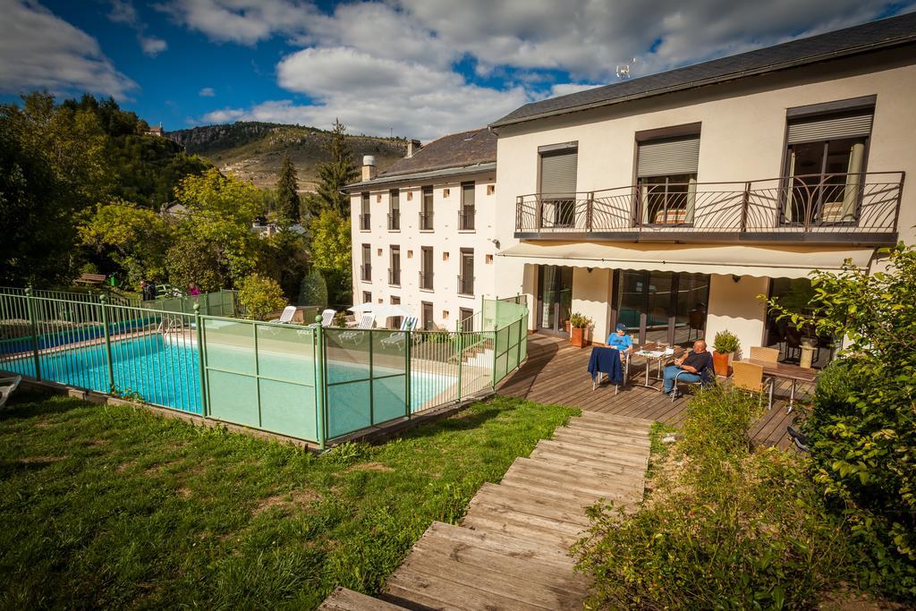 Logis Hotel Restaurant Le Mont Aigoual Meyrueis Eksteriør bilde